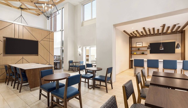 Holiday Inn Express & Suites Tuscaloosa-University by IHG