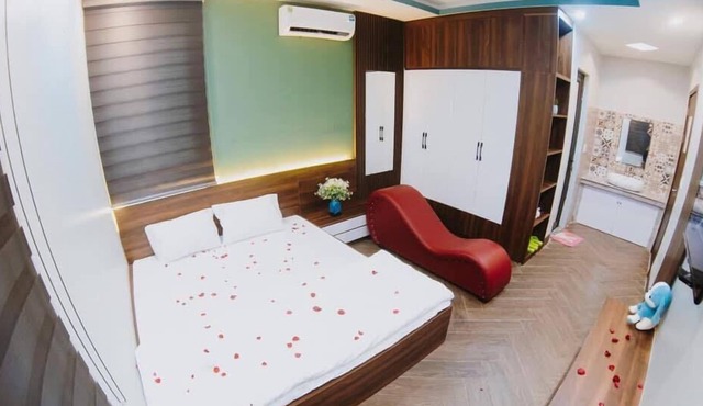 Hugh Edmonds Motels Inc