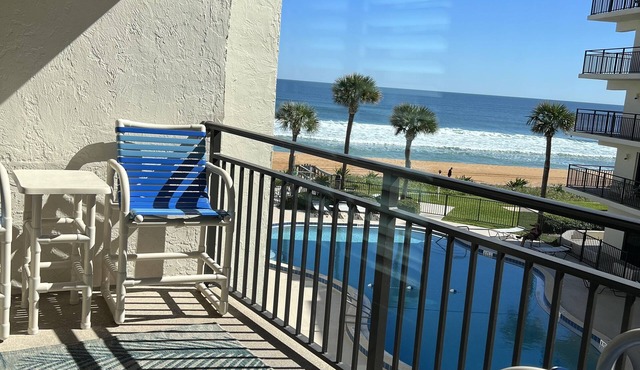 Indies House Sought After Beachfront Condo w Pool near shopping and restaurants
