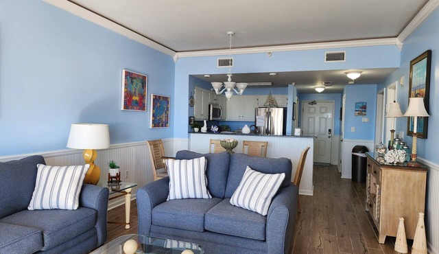 Inn at Dauphin Island 304 Walk-In Shower, Updated with Wonderful Views!