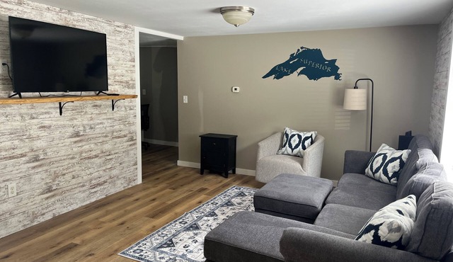 January Discount! 2BR-2Bath home conveniently located in Marquette. in Marquette