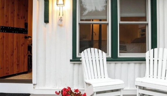 L E Block at the Griffin Inn in Ellison Bay