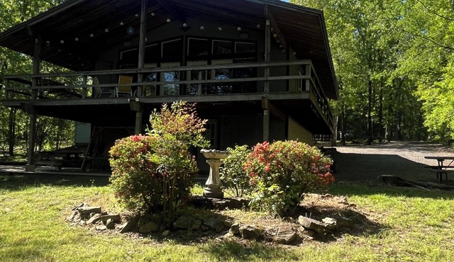 Lake front home in Greers Ferry