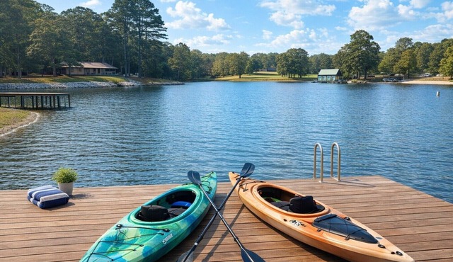 Lakefront Cabin w/Private Pier & Firepit