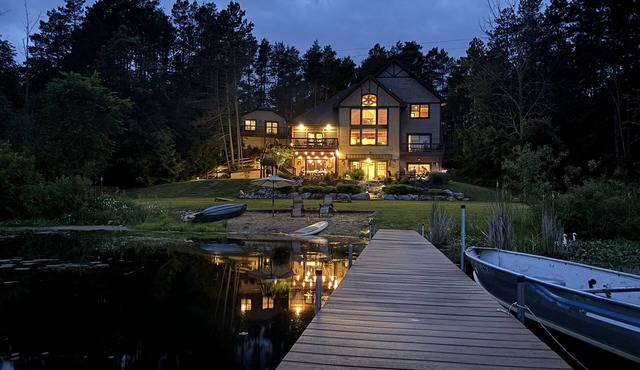 Lakefront Lodge & Adjacent Carriage House-65 Acres-Private Lake, Gourmet Kitchen