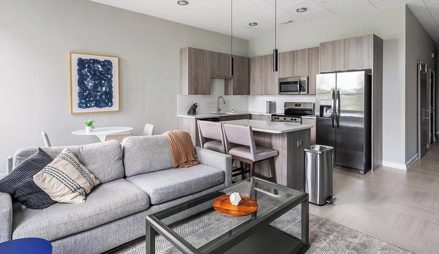 Landing | Amazing 3BD in Fountain Heights