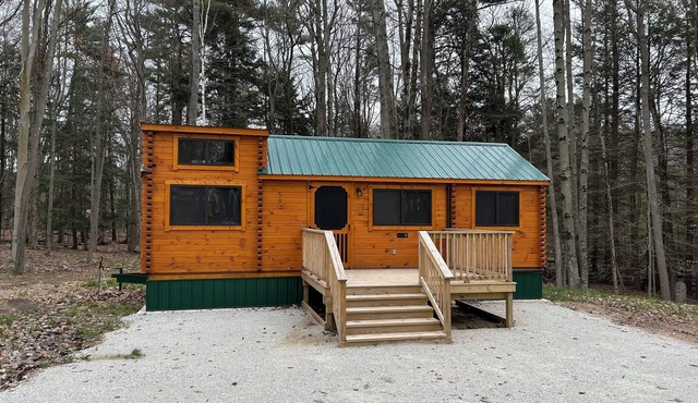 Loft View Cabin - 3 Min to Silver Lake Sand Dunes
