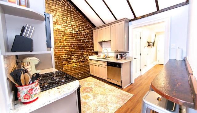 Mandeville Creole Cottage - 5 bed/4 bath