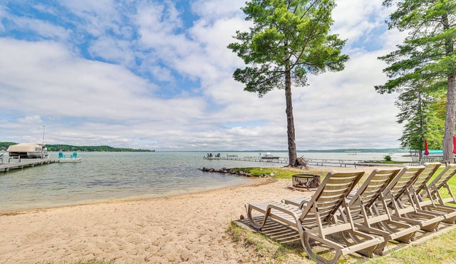 Modern Torch Lake Cottage w/Dock Near Ski Resorts