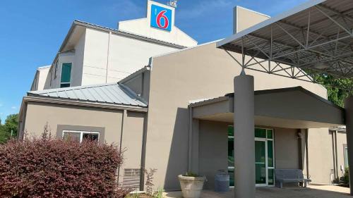 Motel 6 Jackson Airport Pearl