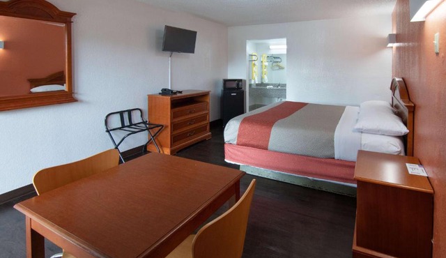 Motel 6-Montgomery, AL - Coliseum