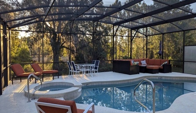 Near Disney 6BR Villa | Huge 40ft Screened Pool Deck | No Front & Rear Neighbors