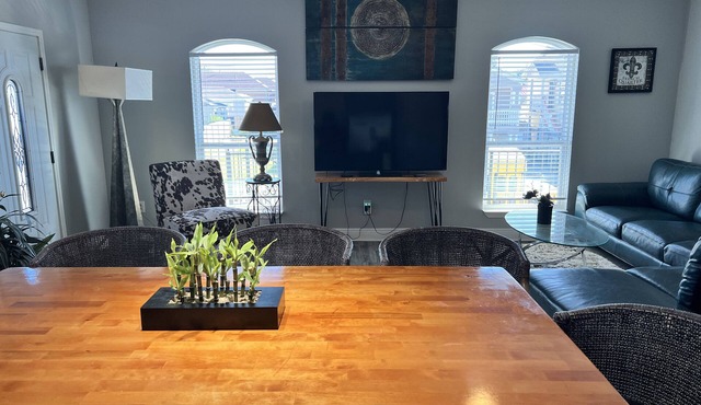 ! New Listing Alert ! Large 3 Bdrm 2 bath