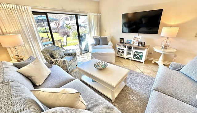 New Rental Perfect for the whole Family! Golf Cart & Dog Friendly 5109BW
