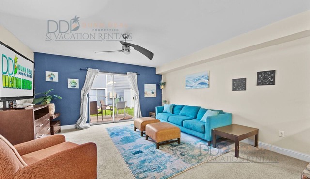 Oak Shores 104 | Just a Short Walk to the Beach!