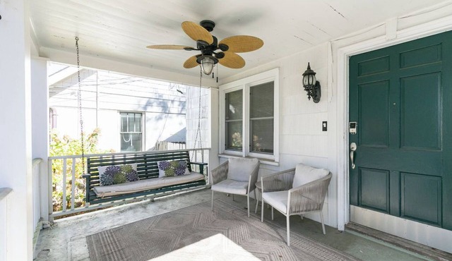 Oakhurst Oasis