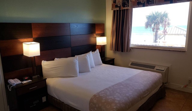 Oceanfront Inn and Suites in Ormond Beach