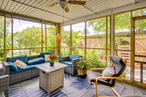 'Palm Bungalow' Near Dtwn St Augustine & Beaches!
