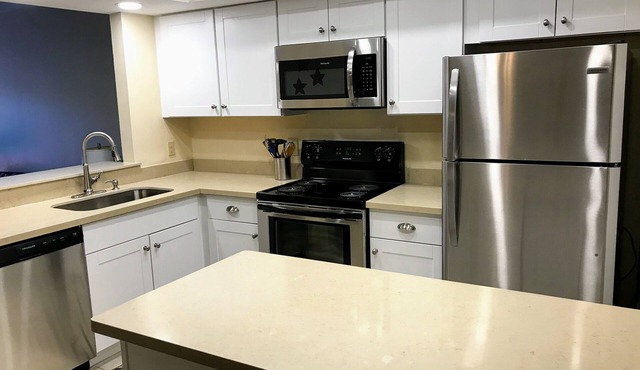 Peaceful, Convenient Northshore Condo: Mandeville near Madisonville, Covington