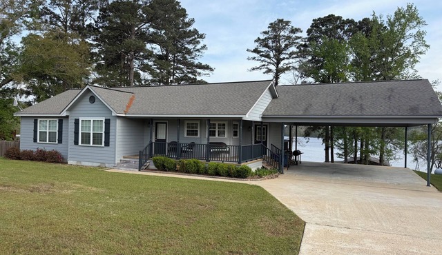 Pelican Retreat on Lake Claiborne