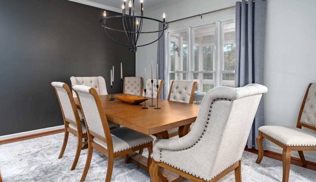 Perfect for Families | Gated Community | Lake