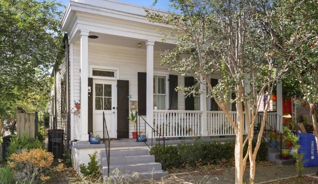 Perfectly Located 1 Bedroom I Uptown - Magazine St
