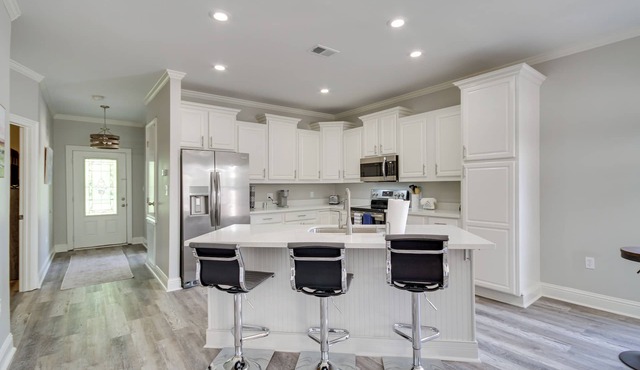 Pet-friendly Vacation Rental in Biloxi Near Beach!