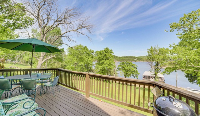 Pool Access! Waterfront Home on Table Rock Lake in Reeds Spring