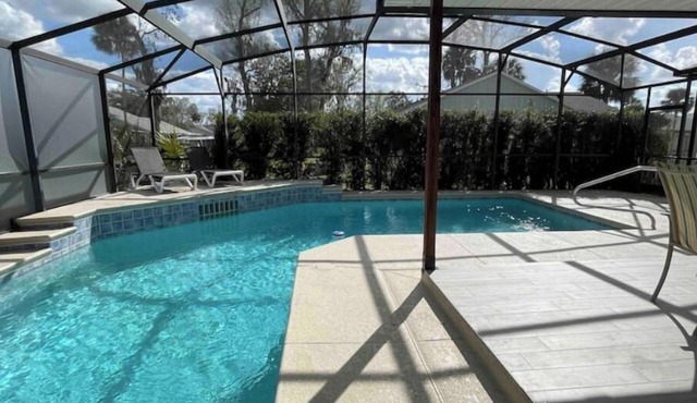 POOL House+Garage. Bring your Bikes! + 3Bed/2Bath