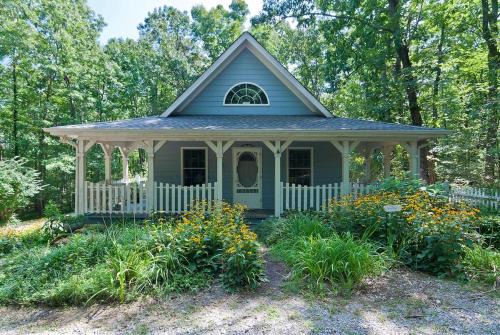 Private Cottage on Lookout Mountain