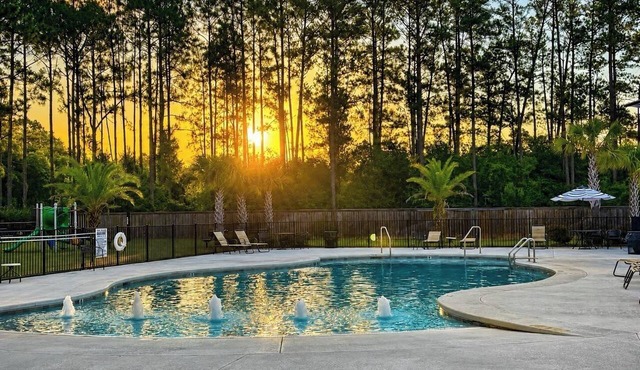 Pull-thru RV Site #34 - Steps to Pool & Clubhouse