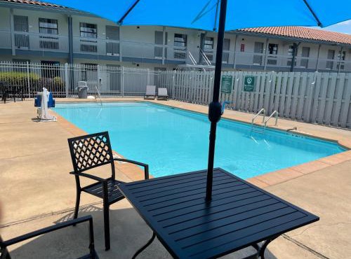Quality Inn & Suites Tuscaloosa near University