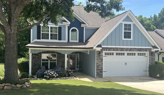 Quiet Retreat - Beautiful 4 bed home near Augusta National! Backs to greenspace.