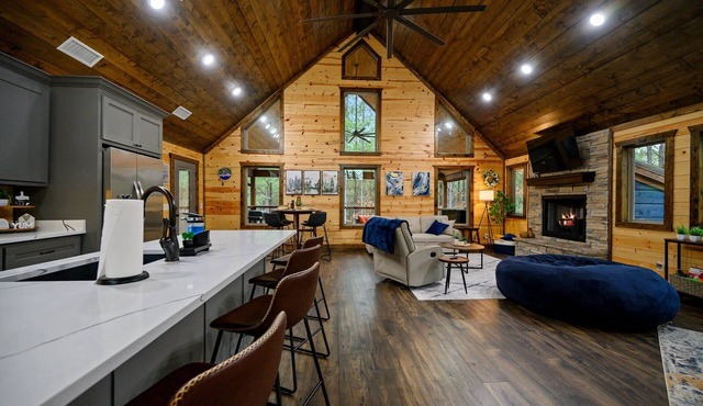 Red Fern Cabin Beauty Awaits