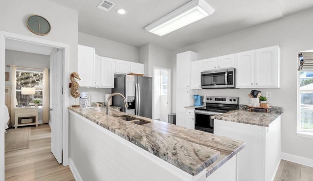 Remodeled & New to VRBO 2026! Crystal Beach,Community pool, 3 blocks to beach