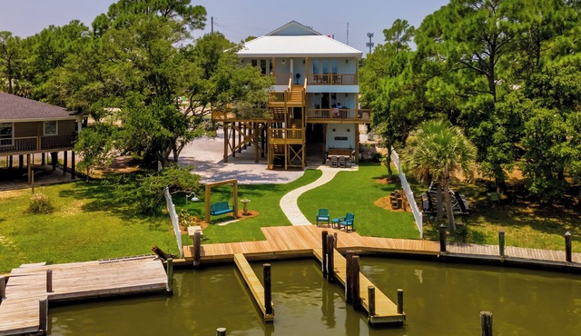 Rendezvous Bay 4 Luxury Villa on Indian Bay with Boat Dock