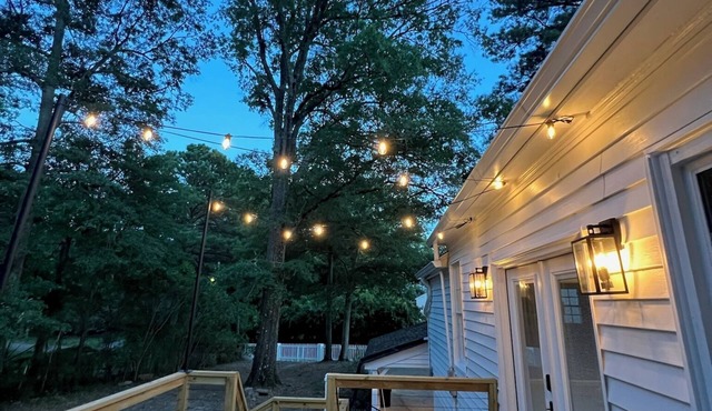 Renovated Cottage 1 mile from MSU Campus!