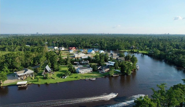RIVER FRONT HOUSE in Lake Charles nA rare gem located on scenic Calcasieu River.