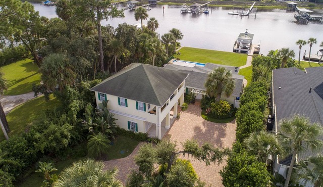 Roscoe Grande | Pets, Canal Front, Boat Dock, Pool