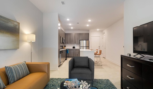 S2ba Modern 2-br Walkable in Midtown 1 Block From Marta