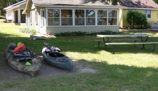 Sandy Bottom Cottage on Intermediate Lake