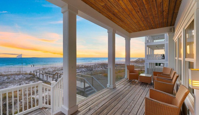 Seaclusion - Beachfront Home with Private Pool & Gulf Views