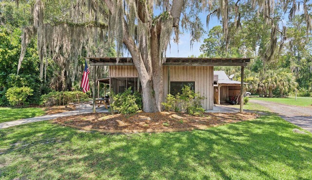 Shirley's Barn - Private Coastal Retreat