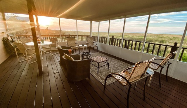 Sleeps 8; Large Camp on Canal w/Bay View; Fish, Boat, Relax