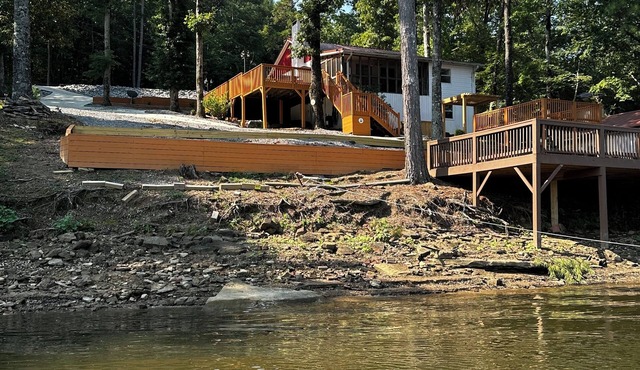 Smith Lake Vacation Rental