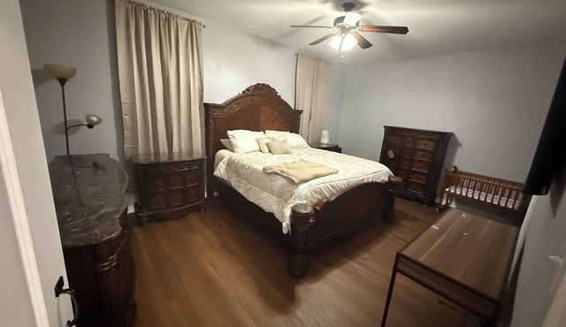 Spacious 5-bedroom 2 story house in charming Gonzales with AC outdoor patio