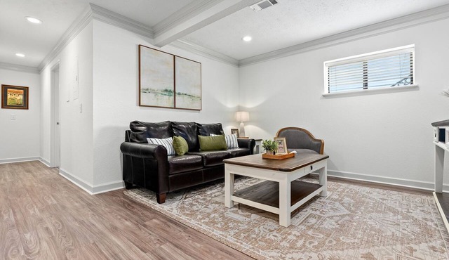 Spacious Auburn Condo - 3BR Near Campus + King Suite