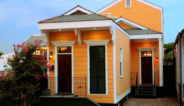 Spacious & Breathtaking Home Experience the French Quarter & Frenchmen Street