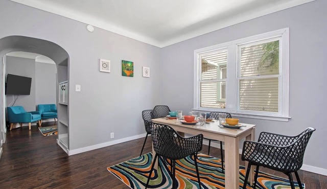 Spacious Home Downtown GR