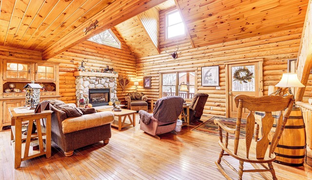 Spacious Log Home w/13 Acres, Ponds & Fire Pit!